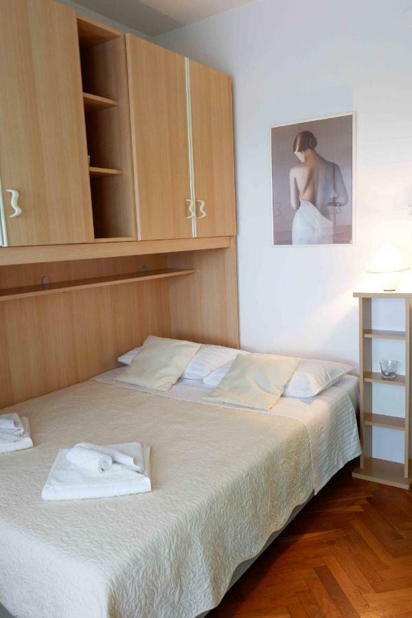 Apartment Ponos Krk Town Exterior photo